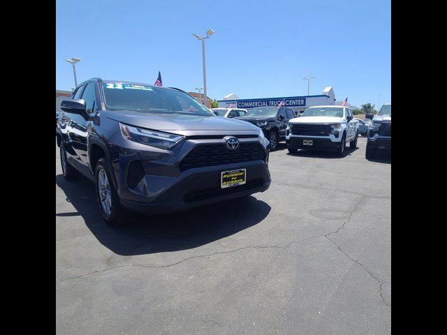 2022 Toyota RAV4 XLE