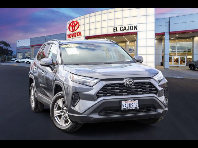 2022 Toyota RAV4 XLE