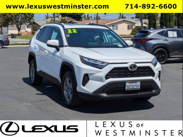 2022 Toyota RAV4 XLE