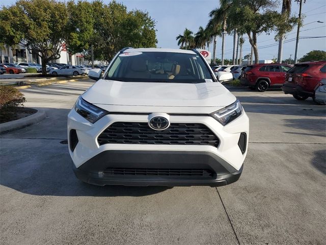 2022 Toyota RAV4 XLE