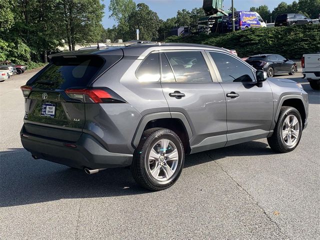 2022 Toyota RAV4 XLE