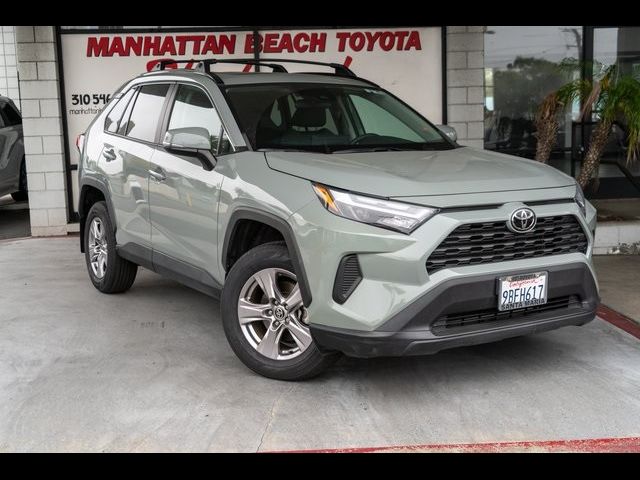 2022 Toyota RAV4 XLE