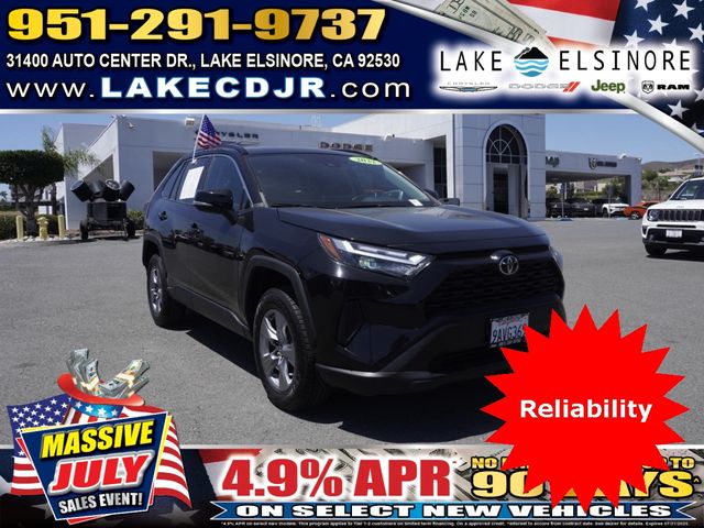 2022 Toyota RAV4 XLE