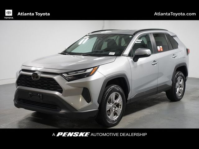 2022 Toyota RAV4 XLE