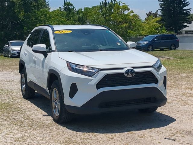 2022 Toyota RAV4 XLE