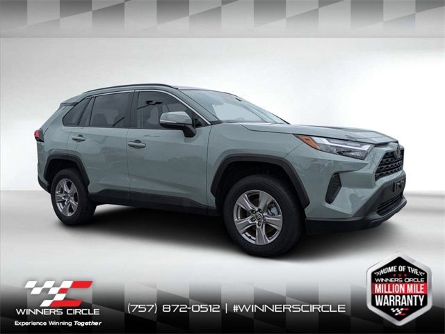 2022 Toyota RAV4 XLE