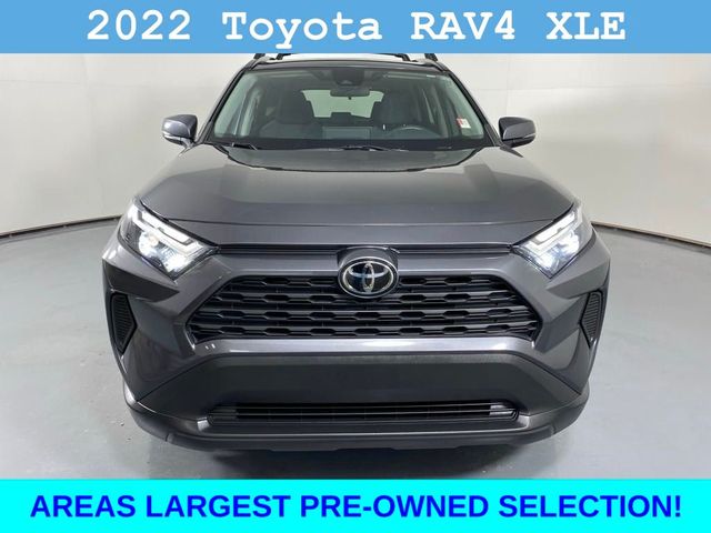 2022 Toyota RAV4 XLE