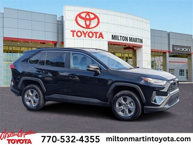 2022 Toyota RAV4 XLE