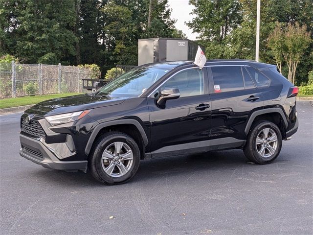 2022 Toyota RAV4 XLE