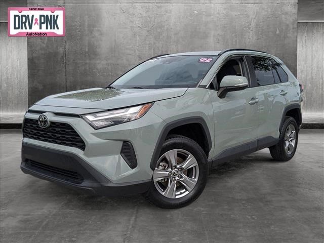 2022 Toyota RAV4 XLE