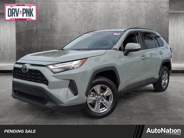 2022 Toyota RAV4 XLE