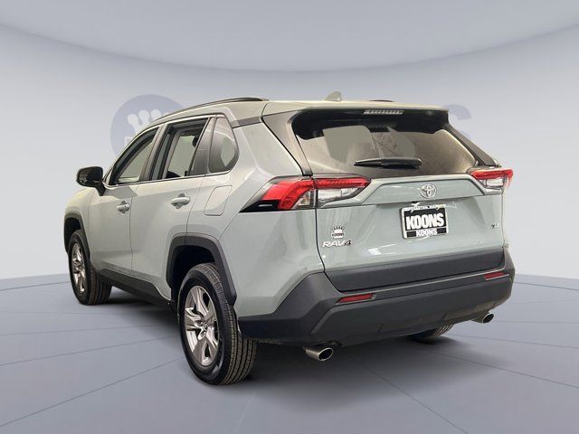 2022 Toyota RAV4 XLE