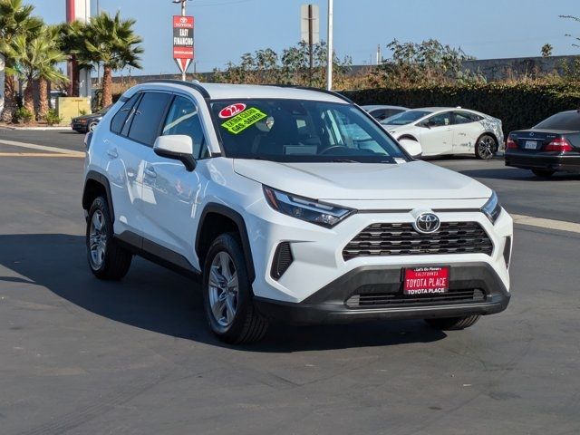 2022 Toyota RAV4 XLE