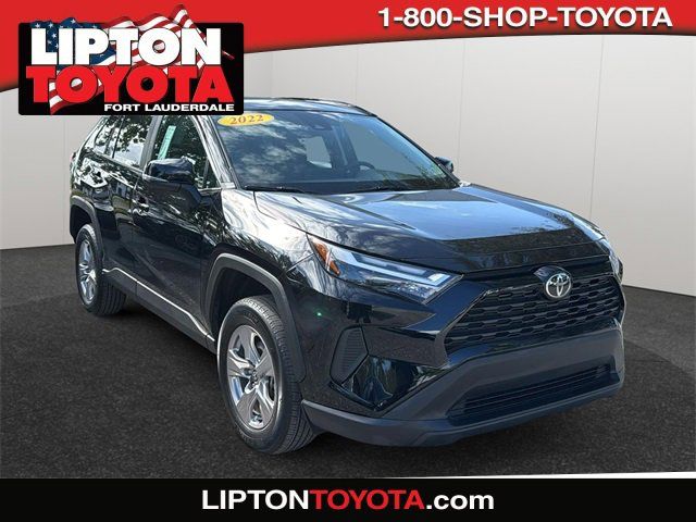 2022 Toyota RAV4 XLE