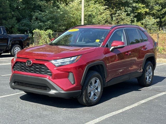 2022 Toyota RAV4 XLE