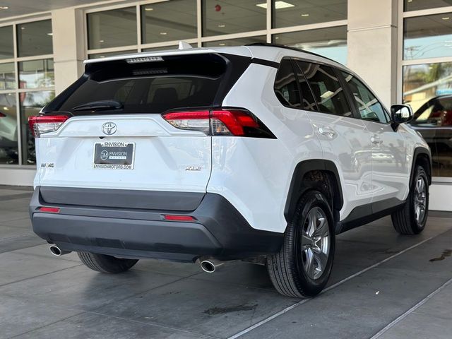 2022 Toyota RAV4 XLE