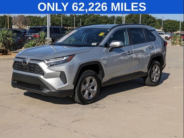 2022 Toyota RAV4 XLE