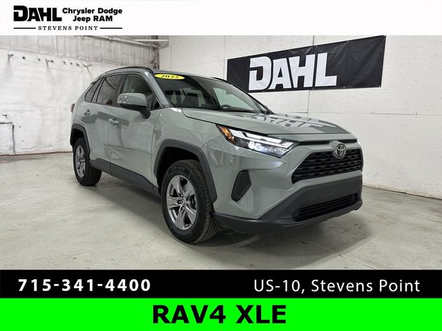 2022 Toyota RAV4 XLE