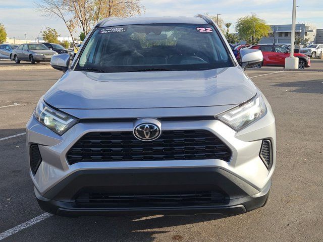 2022 Toyota RAV4 XLE