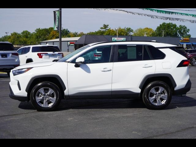 2022 Toyota RAV4 XLE