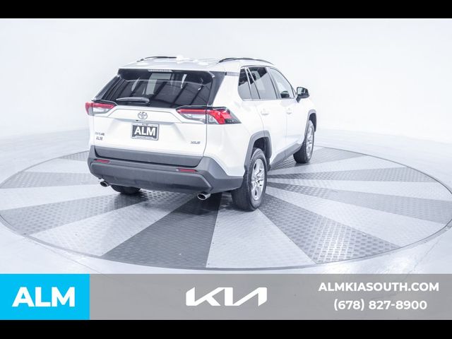 2022 Toyota RAV4 XLE