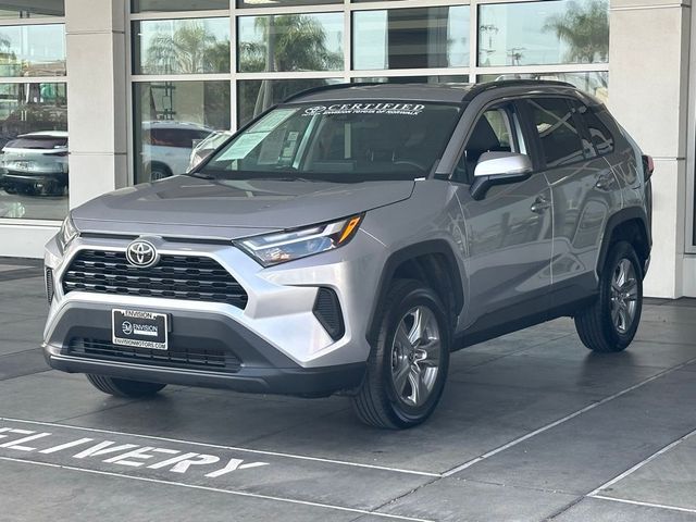 2022 Toyota RAV4 XLE