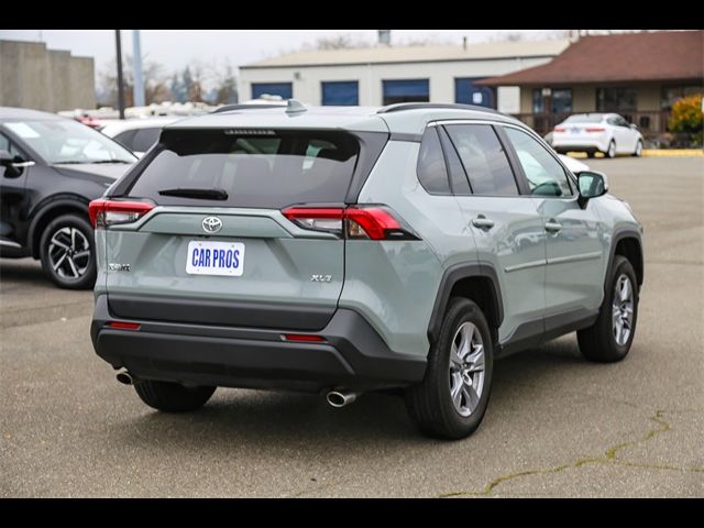 2022 Toyota RAV4 XLE