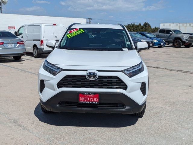 2022 Toyota RAV4 XLE