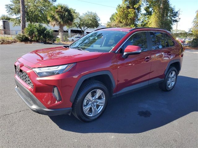 2022 Toyota RAV4 XLE