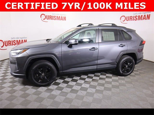 2022 Toyota RAV4 XLE