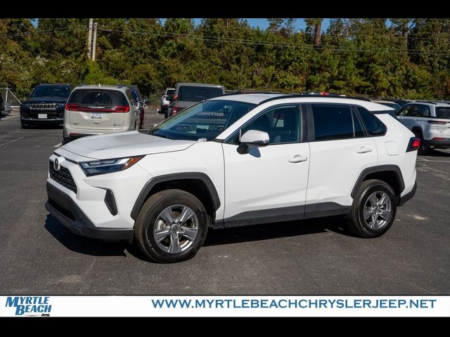 2022 Toyota RAV4 XLE