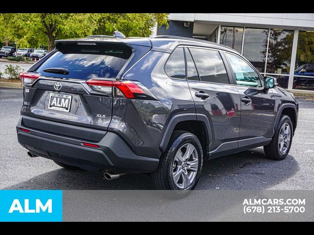 2022 Toyota RAV4 XLE