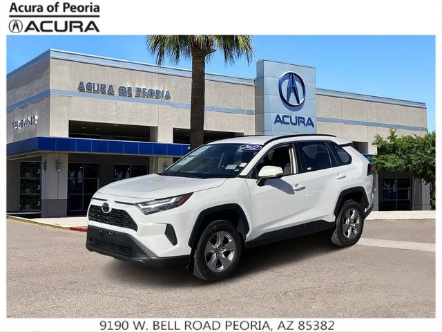 2022 Toyota RAV4 XLE