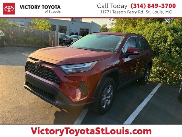 2022 Toyota RAV4 XLE