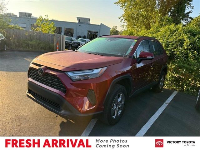 2022 Toyota RAV4 XLE