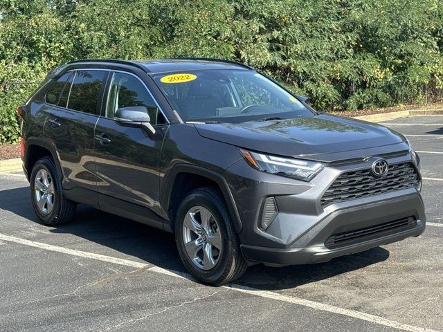 2022 Toyota RAV4 XLE