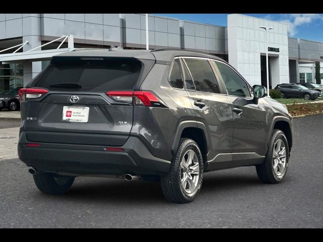 2022 Toyota RAV4 XLE