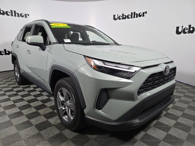 2022 Toyota RAV4 XLE