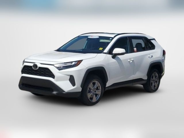 2022 Toyota RAV4 XLE