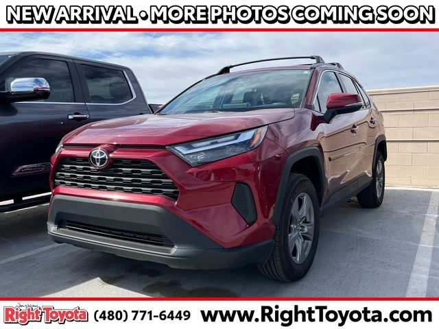 2022 Toyota RAV4 XLE