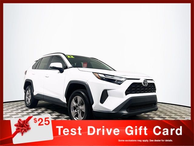 2022 Toyota RAV4 XLE