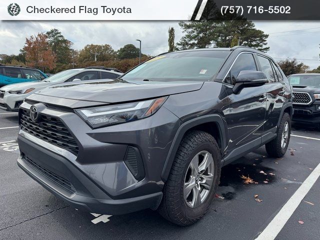 2022 Toyota RAV4 XLE