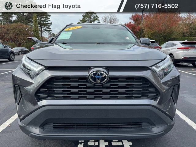 2022 Toyota RAV4 XLE