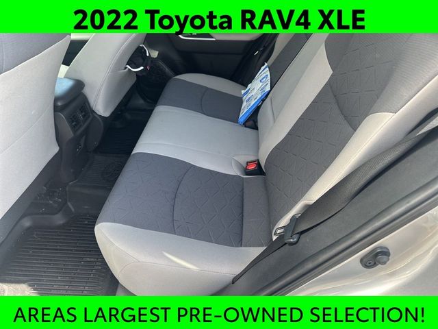 2022 Toyota RAV4 XLE