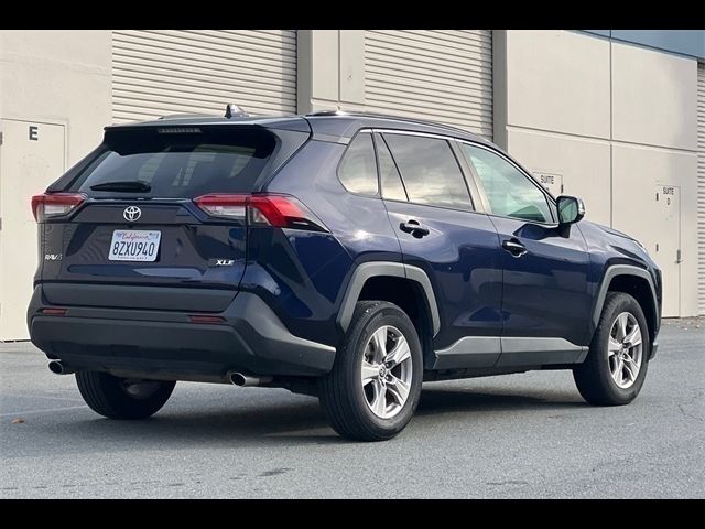 2022 Toyota RAV4 XLE