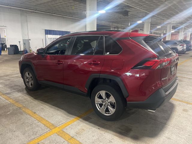 2022 Toyota RAV4 XLE