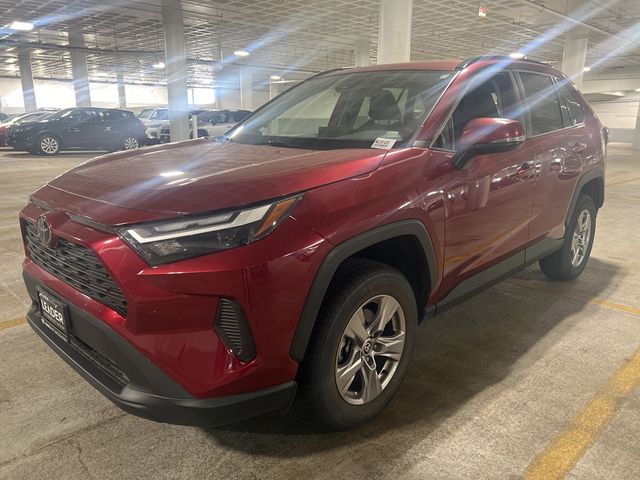 2022 Toyota RAV4 XLE