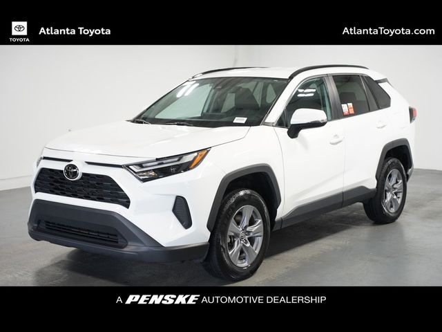 2022 Toyota RAV4 XLE