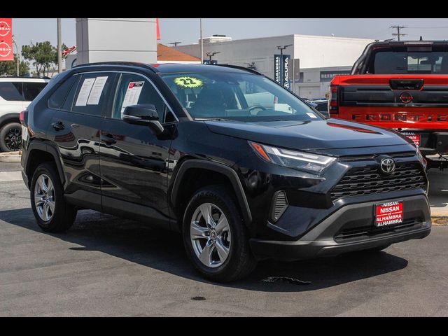 2022 Toyota RAV4 XLE