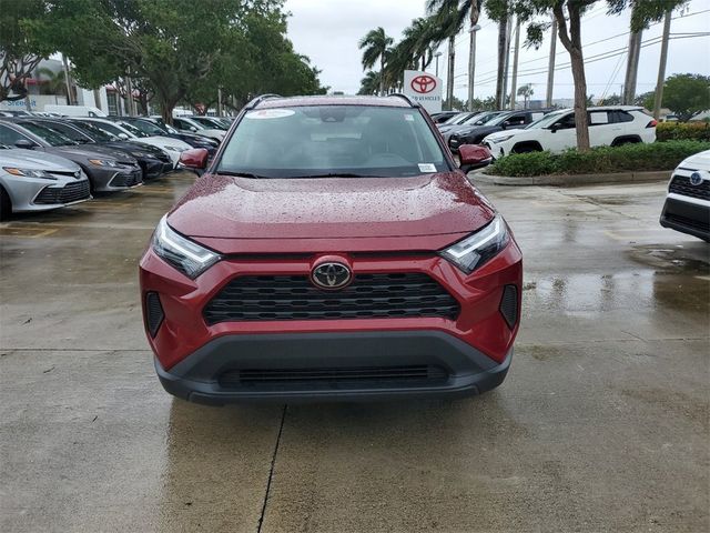 2022 Toyota RAV4 XLE